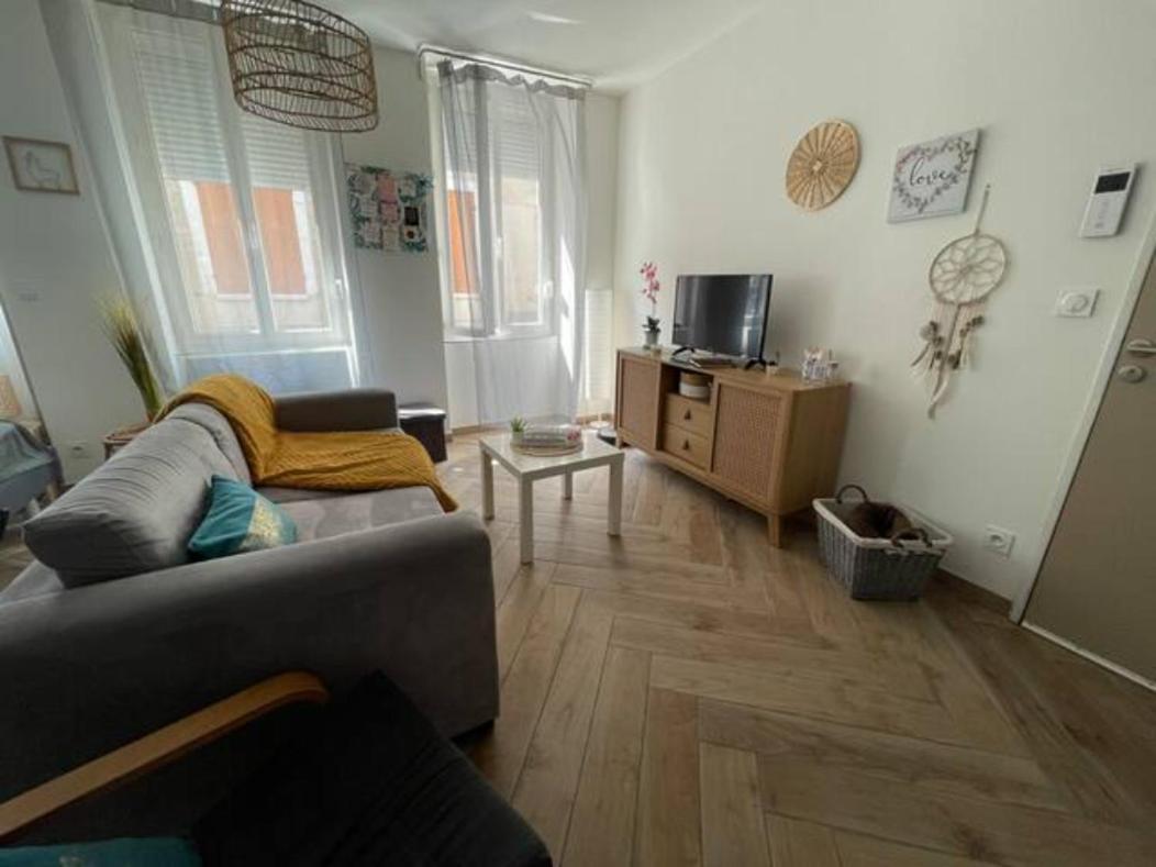 F2 Rez de Chaussée Ô meublé de Pithiviers Extérieur photo